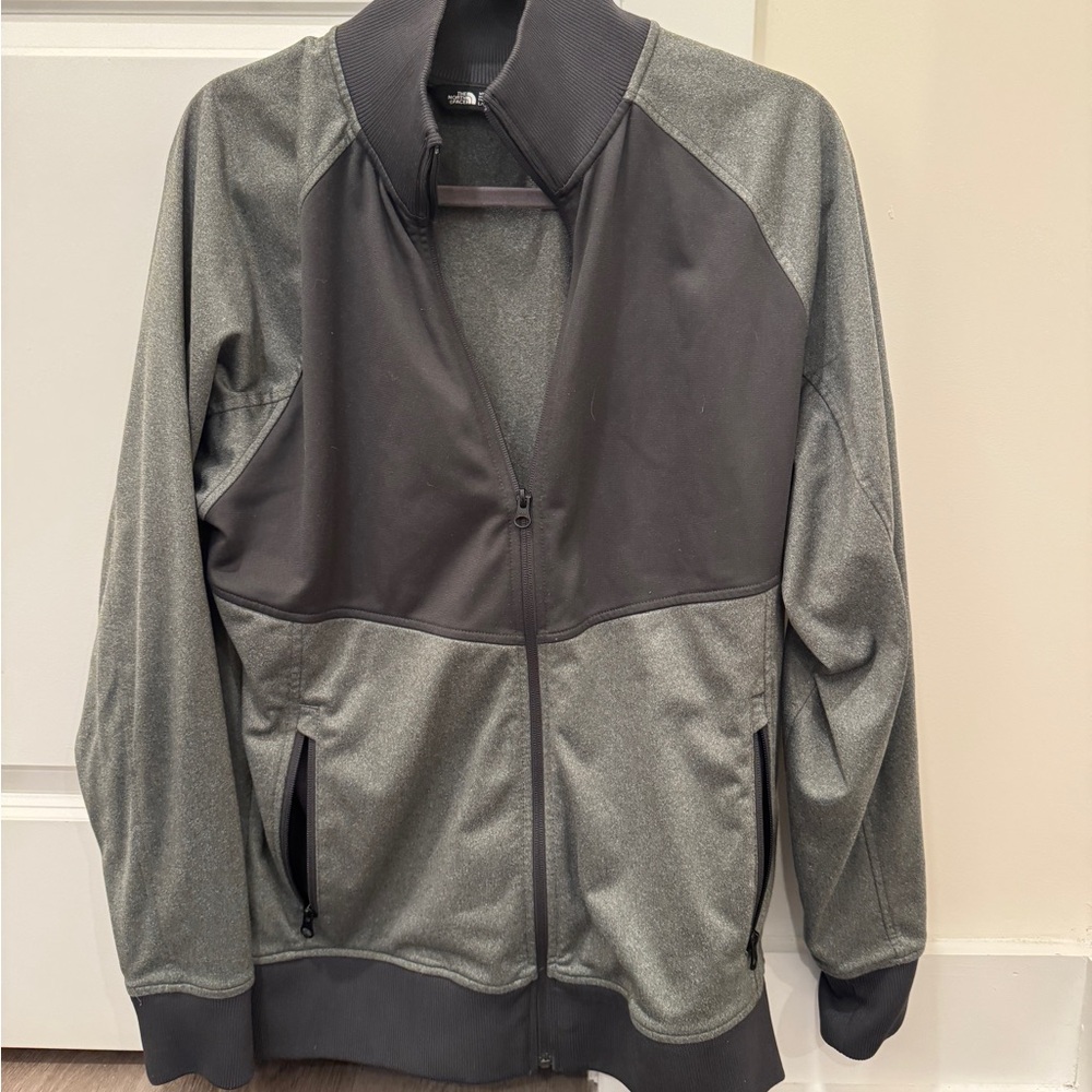 North face Men's Gray Zip-up Jacket Size L